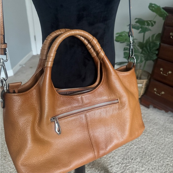 Pebbled Leather Shoulder Bag/Satchel. Warm brown color.Removable strap
Like new - Picture 6 of 11
